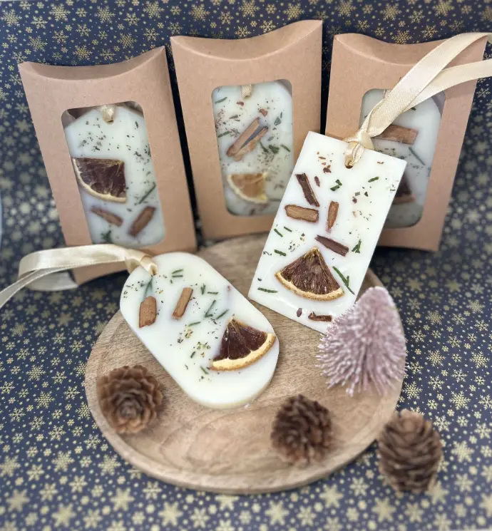 Suspension Orange cannelle